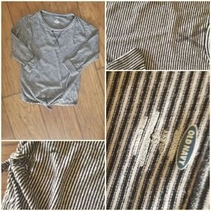 Old navy top size 5
